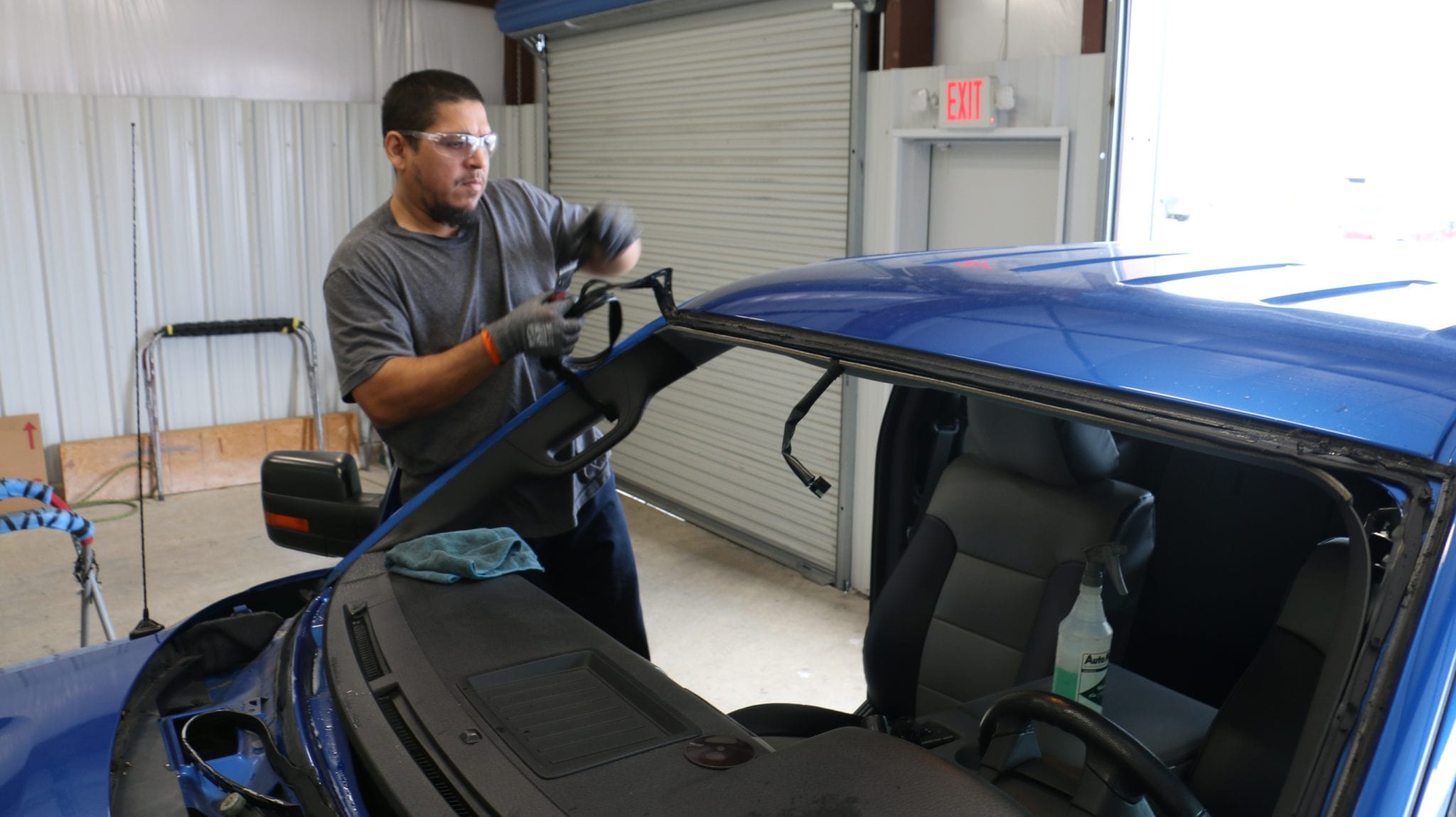 Windshield Auto Glass Repair | Auto Glass Replacement