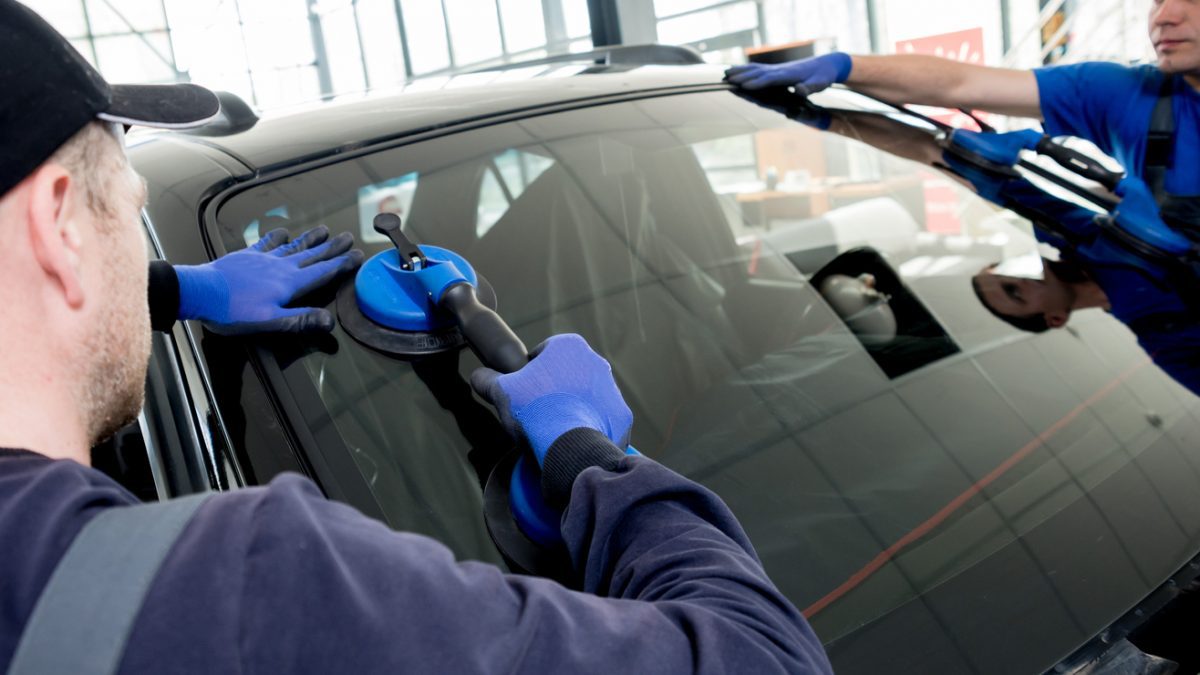 Auto Repair Replacement | Miracle Auto Glass Center