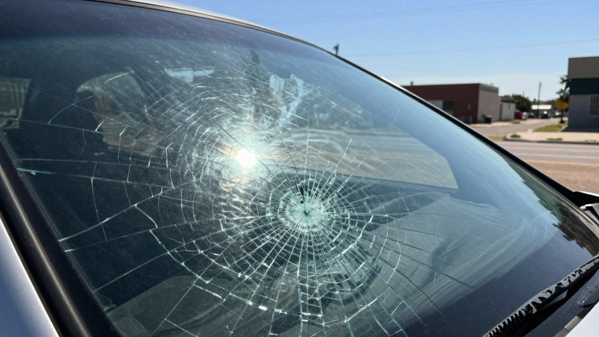 Texas heat windshield cracks